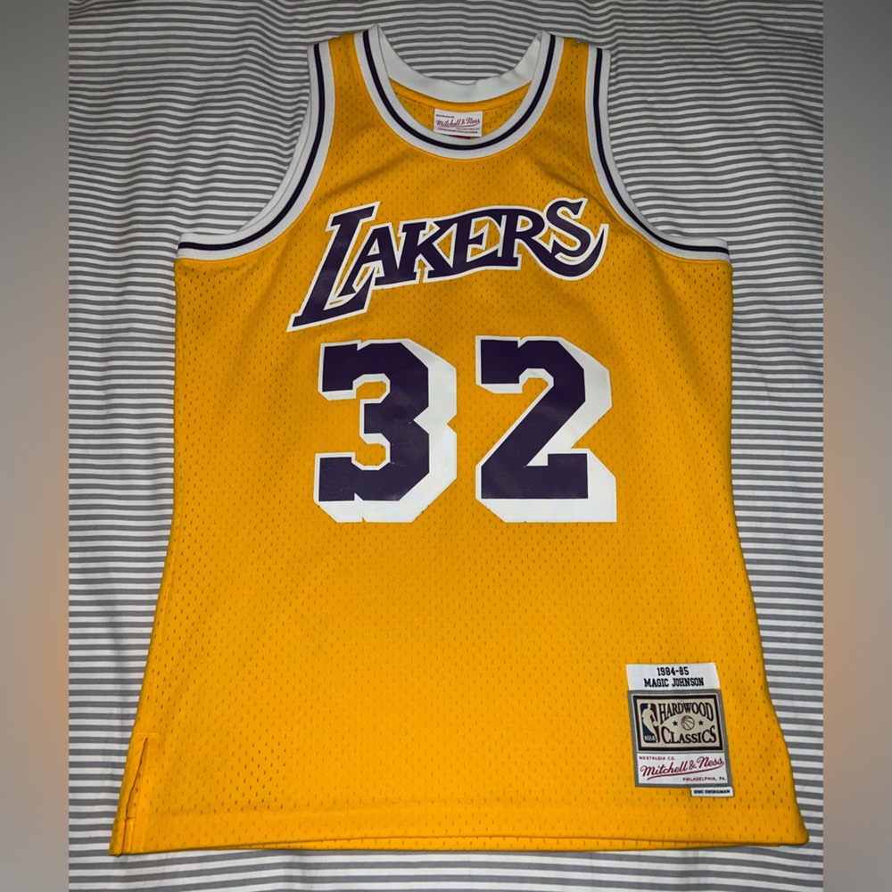 Mitchell & Ness Lakers Jersey “Magic Johnson”